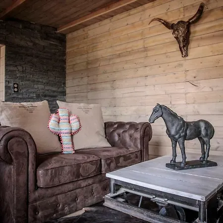 Vano Stables